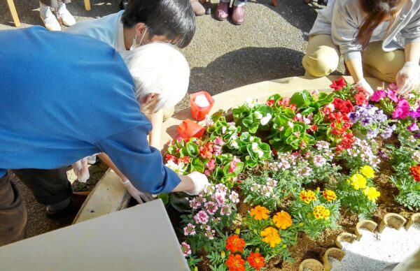 デイサービス（花いっぱい運動）