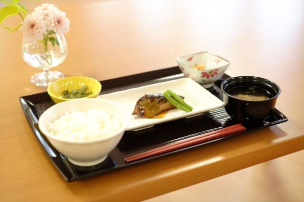 ココファンはさま（食事）