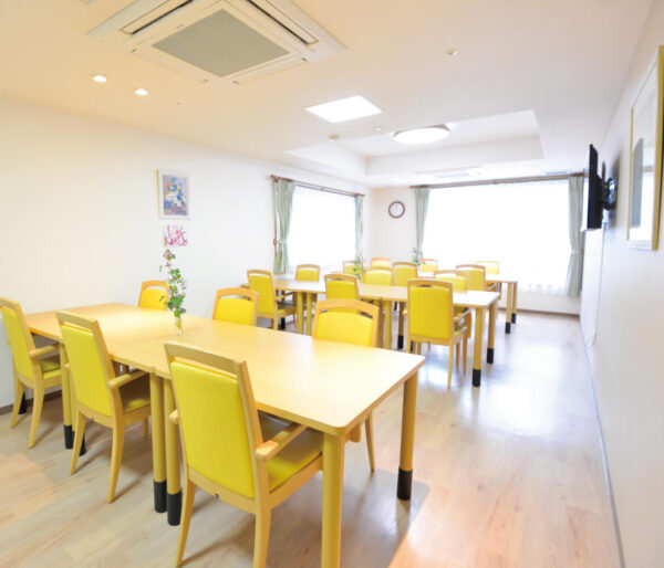 ローゼンホーム上山１号館（食堂）
