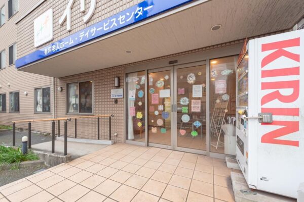 イリーゼ千葉新宿（エントランス）