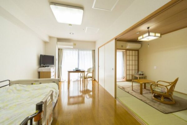 そんぽの家市川（居室）