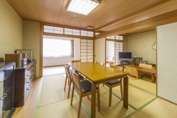 そんぽの家市川（来客室）