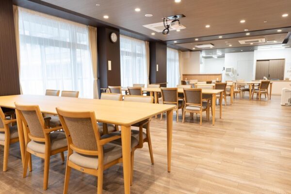イリーゼ船橋緑台（食堂）