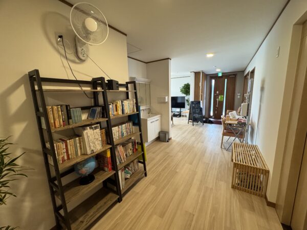 アイタス大宮台（玄関～廊下）